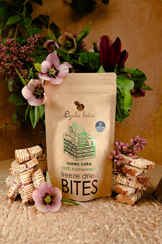 Aukstumā žāvēta medus kūka